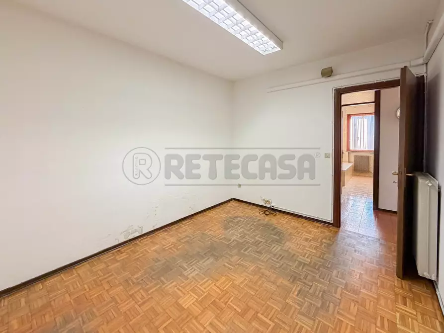 Immagine 38 di Trilocale in vendita  in Via Giacomo Puccini a Altavilla Vicentina
