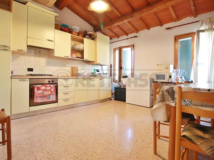 Immagine 1 di Appartamento in vendita  in Via Canova 6 a Gambellara