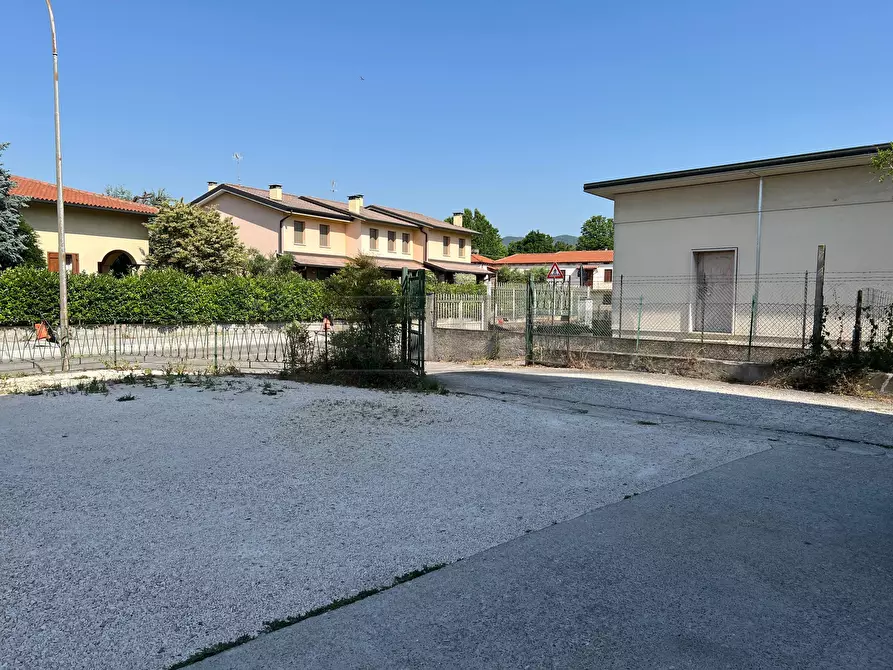 Immagine 18 di Trilocale in vendita  in Via Ponte 80 a Barbarano Mossano