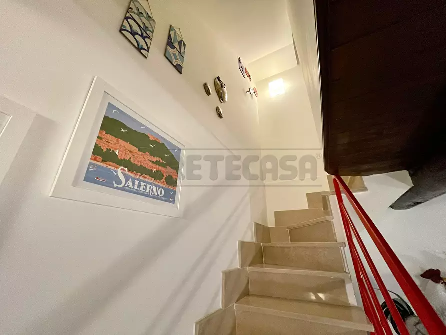 Immagine 21 di Bilocale in vendita  in Via di Ogliara 172 a Salerno