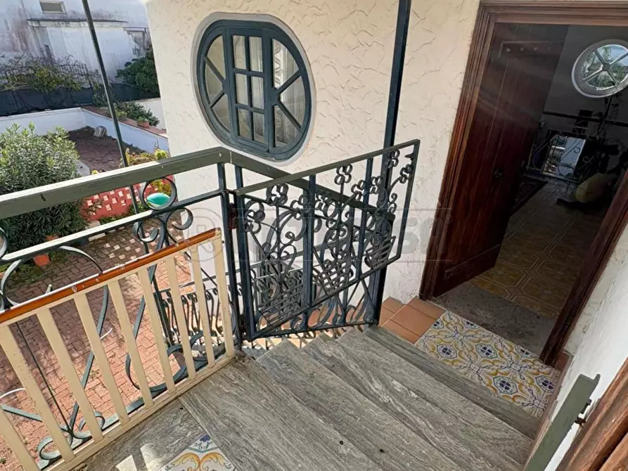 Immagine 9 di Villa in vendita  in Viale Cimabue 33 a Castel Volturno