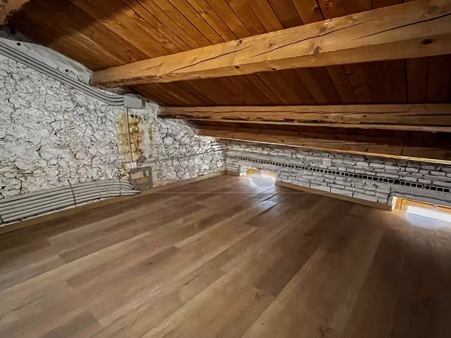 Immagine 18 di Casa semindipendente in affitto  in Via Castello a Monteviale