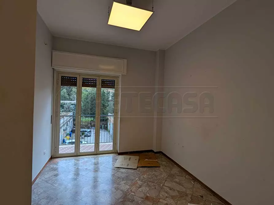 Immagine 8 di Pentalocale in vendita  in Via Libertà 12 a Caltanissetta