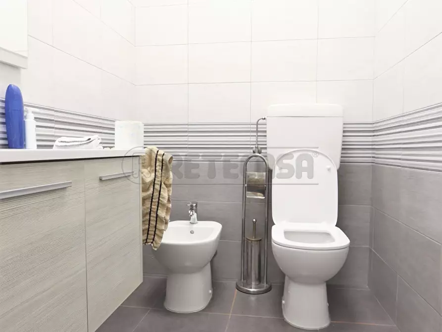 Immagine 41 di Ufficio in affitto  a Vicenza