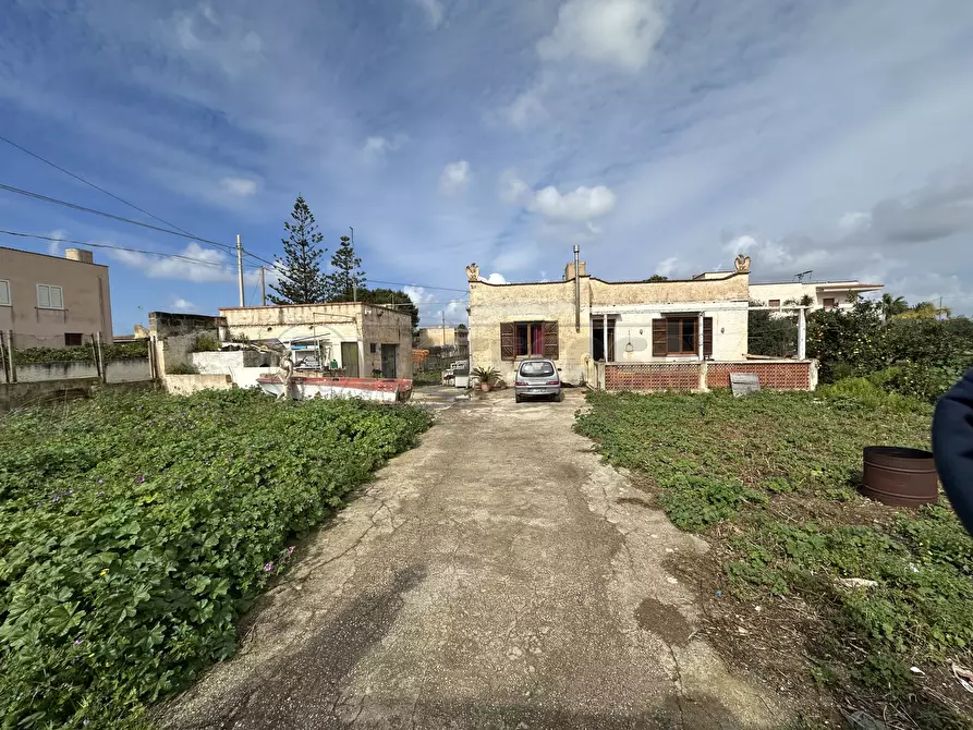 Immagine 26 di Villetta a schiera in vendita  a Marsala