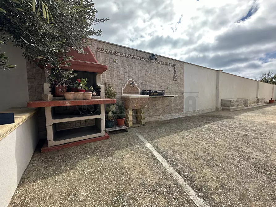 Immagine 18 di Villa in vendita  a Campobello Di Mazara