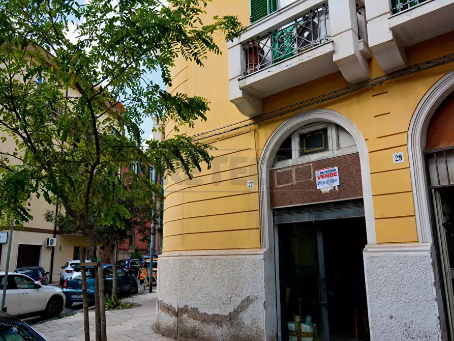 Immagine 4 di Locale commerciale in vendita  in Via Placida 27 a Messina