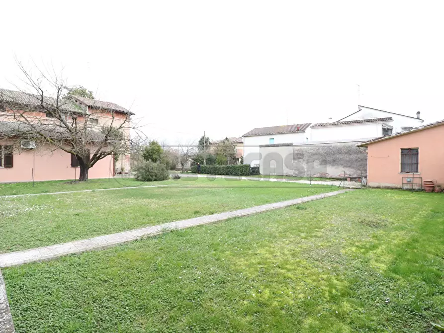 Immagine 25 di Appartamento in vendita  in Via Madonna della Pioppa 25 a Bondeno