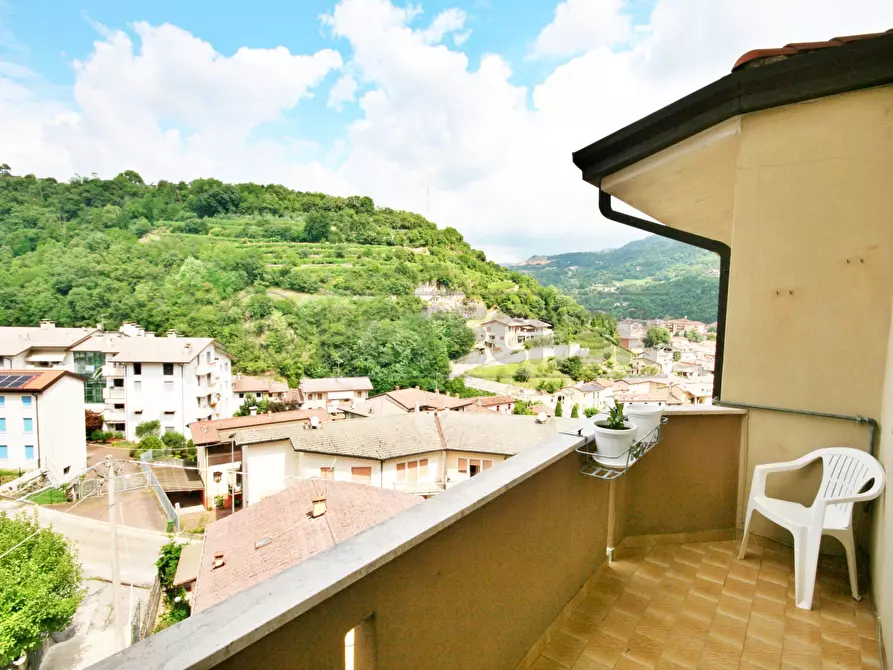 Immagine 6 di Trilocale in vendita  in Via Campanile 11 a Chiampo