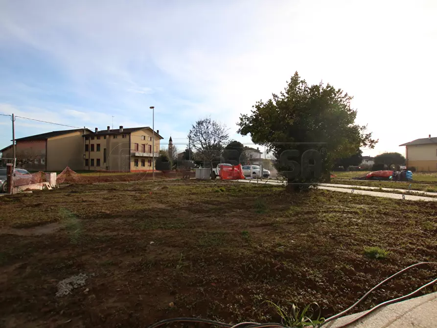 Immagine 38 di Porzione di casa in vendita  a Caldogno