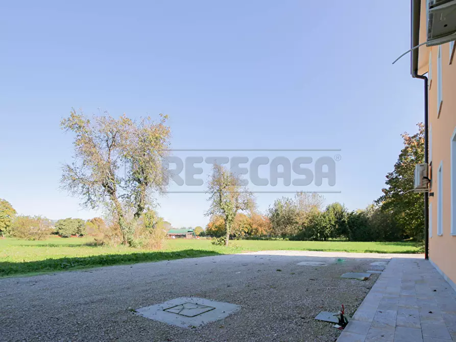 Immagine 33 di Porzione di casa in affitto  in VIA CAPITELLI 21 a Pozzoleone