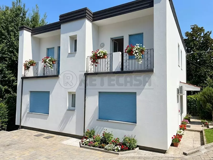 Immagine 6 di Casa indipendente in vendita  in Viale Dante a Vicenza