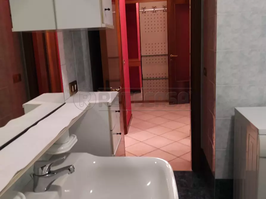 Immagine 10 di Bilocale in affitto  a Mirano