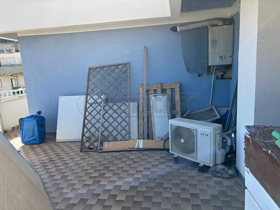 Immagine 20 di Bilocale in affitto  in Via Gabriele Amico Valenti 117 a Caltanissetta