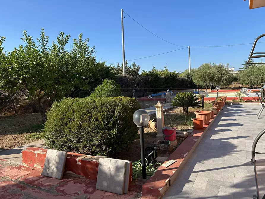 Immagine 15 di Villa in vendita  a Caltanissetta