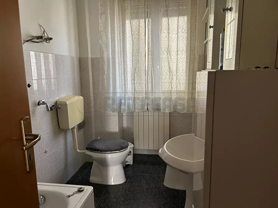 Immagine 10 di Trilocale in affitto  in VIA GORIZIA 112 a Caltanissetta