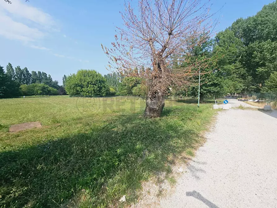 Immagine 25 di Villa in vendita  in Via Villa Angiolina a Cremona