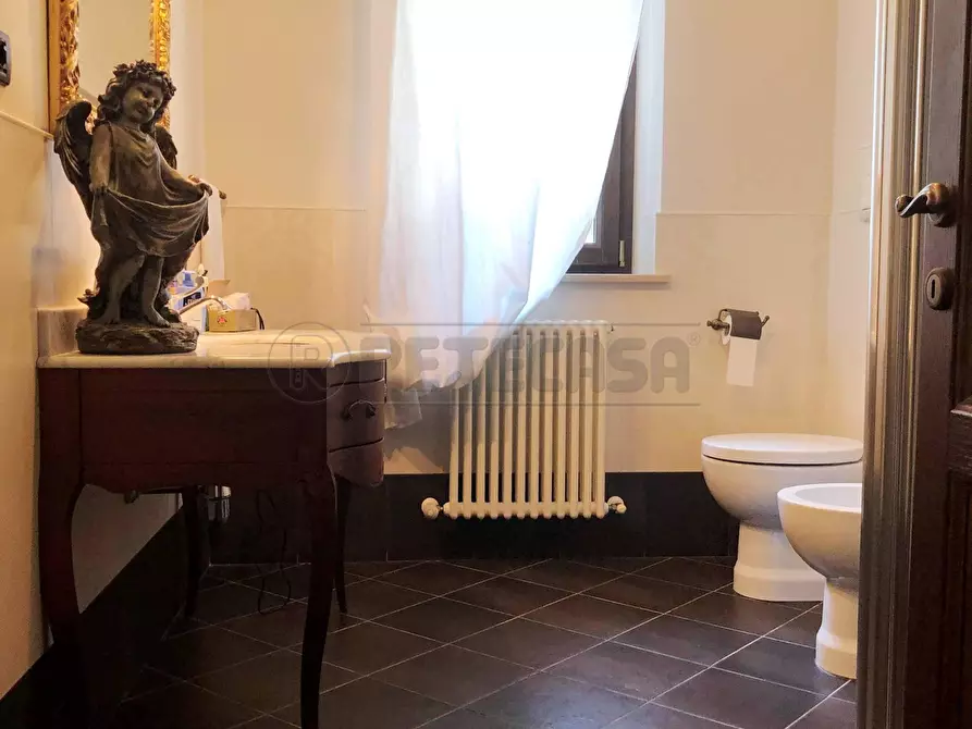 Immagine 17 di Villa in vendita  a Francavilla Al Mare