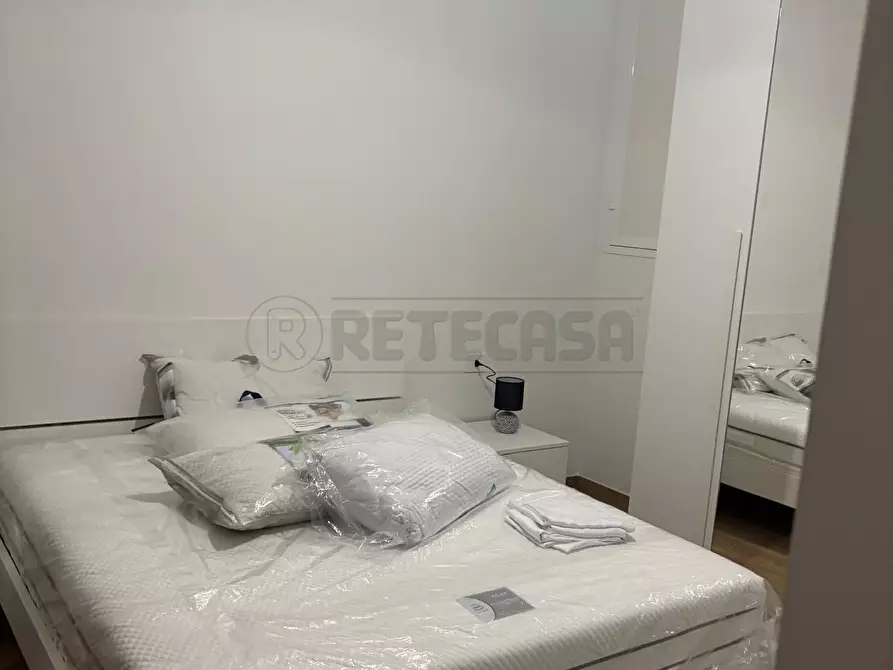 Immagine 7 di Bilocale in affitto  in Via Salvatore Calenda 12 a Salerno