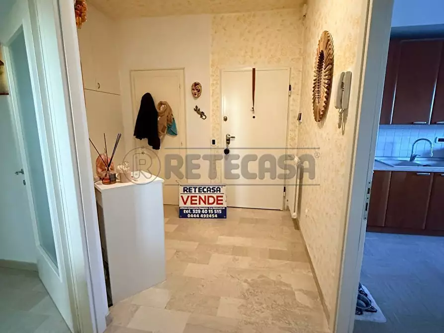 Immagine 7 di Appartamento in vendita  in zona valle a Montecchio Maggiore