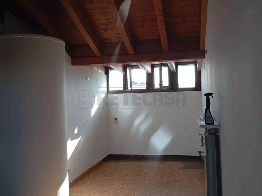 Immagine 5 di Trilocale in vendita  a Bergamo