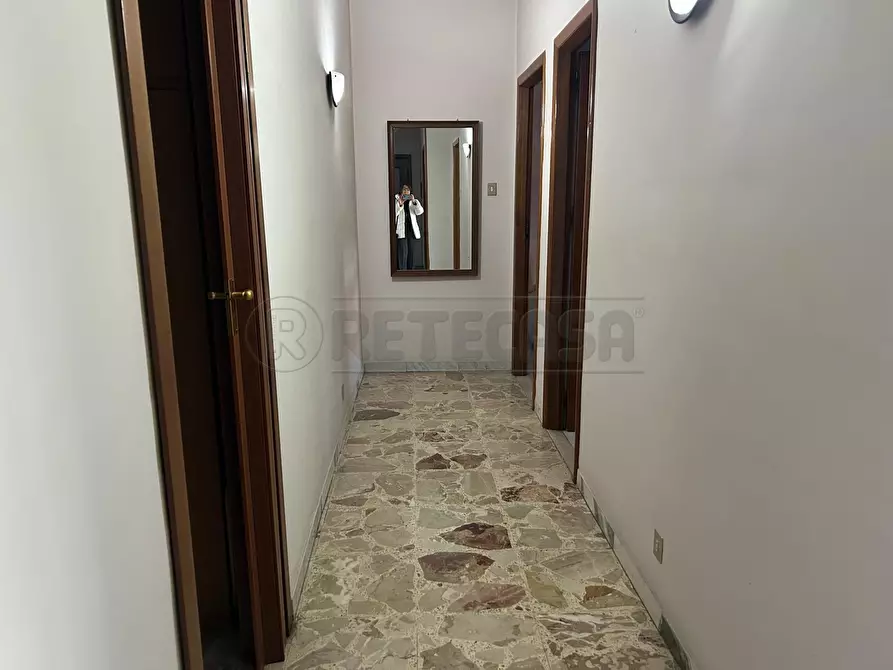 Immagine 4 di Bilocale in affitto  in Via Napoleone Colajanni 88 a Caltanissetta
