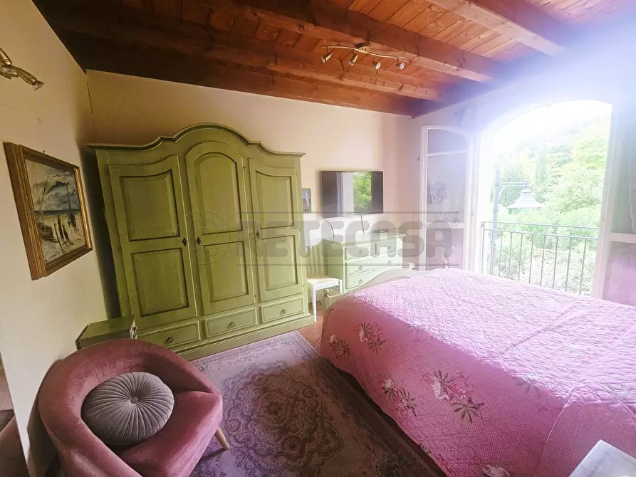 Immagine 18 di Bilocale in vendita  in Via del Torchio 21F a Manerba Del Garda