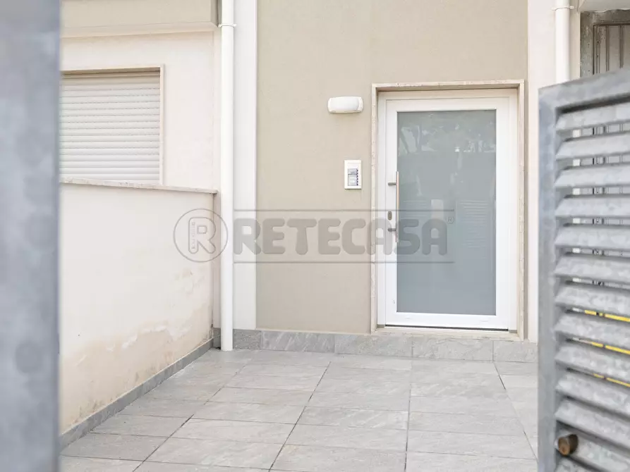 Immagine 19 di Bilocale in vendita  in Via II Giugno 7 a Nardo'