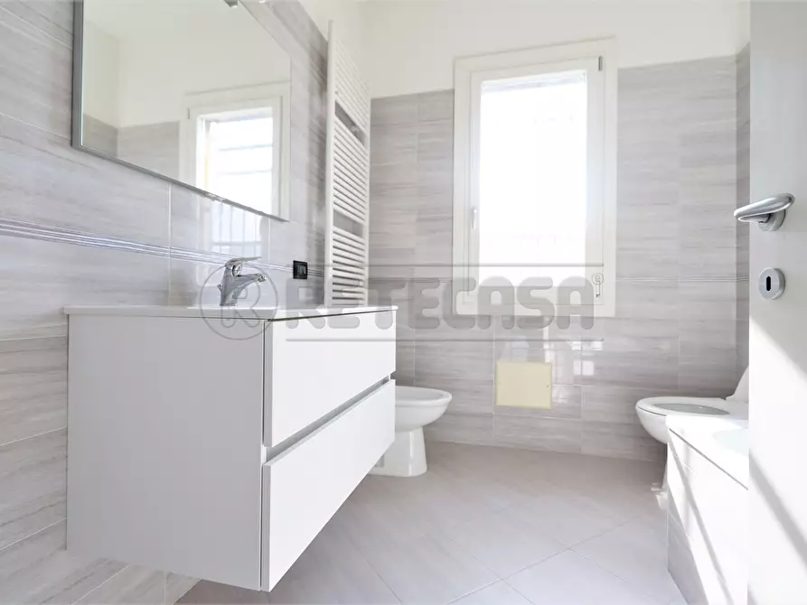 Immagine 35 di Casa indipendente in affitto  in Via Antonio Fogazzaro 100 a Longare