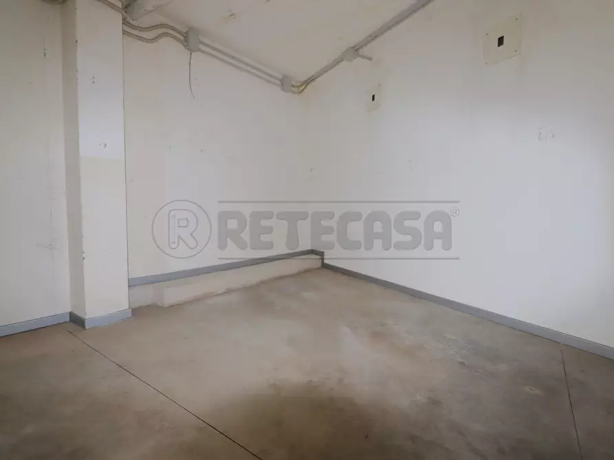 Immagine 16 di Locale commerciale in affitto  in Via G marconi 5 a Altavilla Vicentina