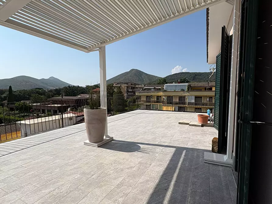 Immagine 23 di Attico in vendita  in Via Gennaro Tescione a Caserta