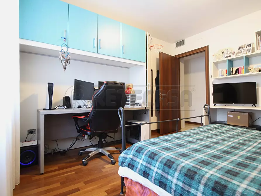 Immagine 26 di Appartamento in vendita  in VIALE DELL'INDUSTRIA 17 a San Giovanni Ilarione