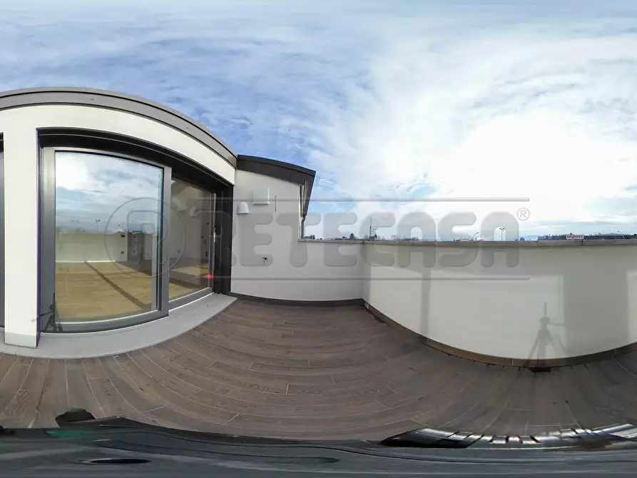 Immagine 30 di Attico in vendita  in Via F. Magellano a Creazzo