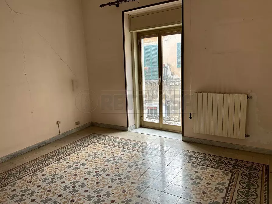 Immagine 11 di Trilocale in vendita  in Via Roma 1414 a Caltanissetta
