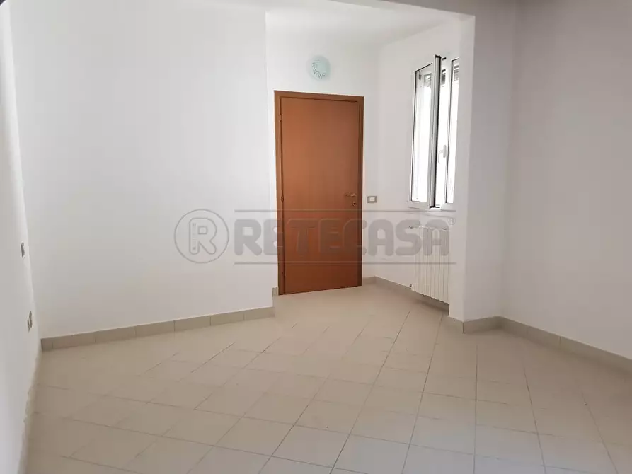 Immagine 3 di Bilocale in vendita  in Via Edmondo De Amicis 26 a Bondeno