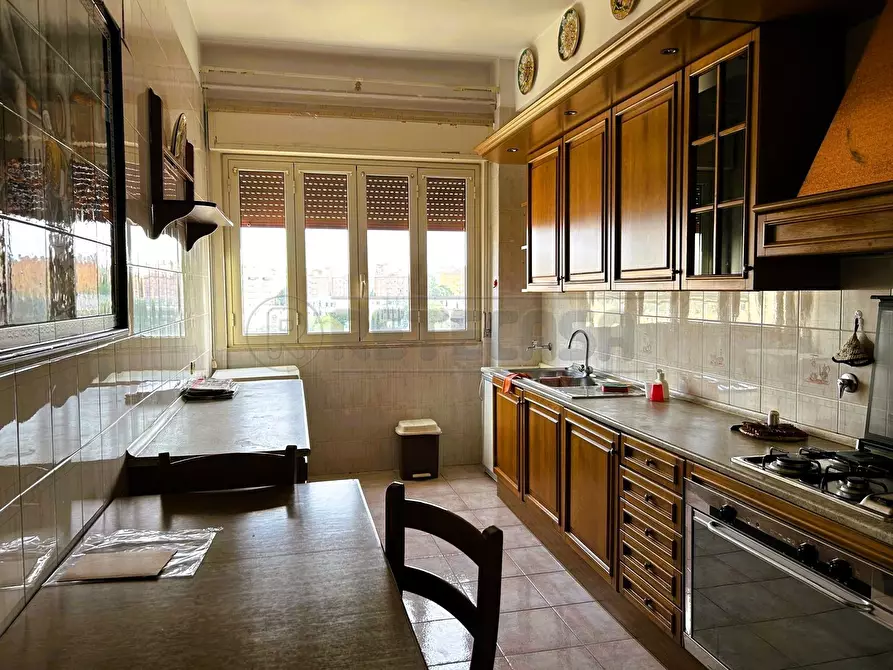 Immagine 15 di Trilocale in vendita  in viale Della Regione 54 a Caltanissetta