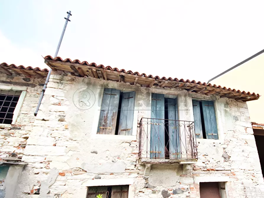 Immagine 5 di Villa in vendita  a Chiampo