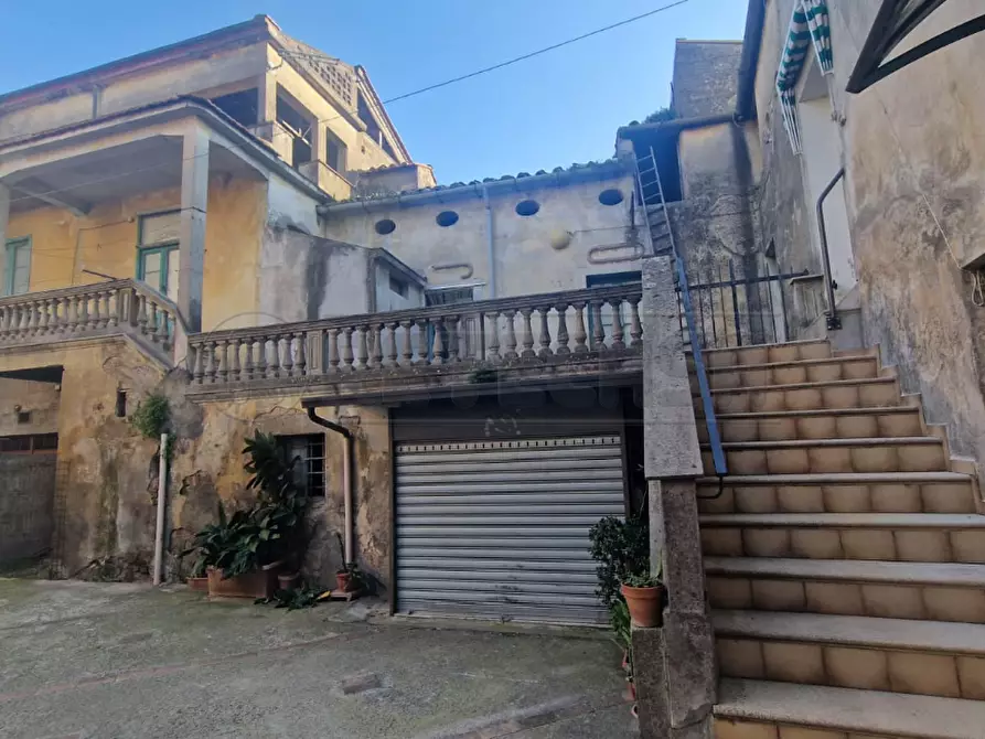 Immagine 2 di Casa semindipendente in vendita  a Mercato San Severino