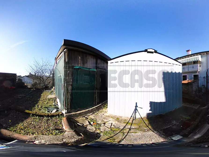 Immagine 25 di Rustico / casale in vendita  in Via Valle a Sovizzo