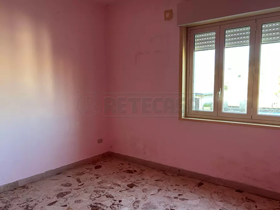 Immagine 34 di Pentalocale in affitto  in via Ruggero Settimo 24 a Caltanissetta