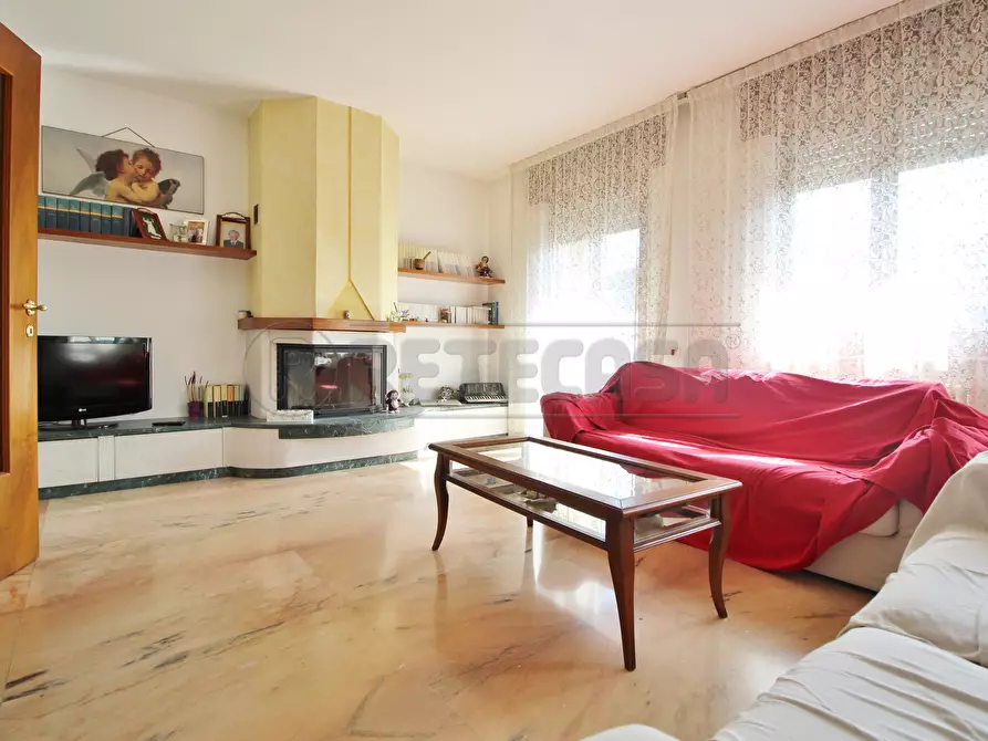 Immagine 8 di Attico in vendita  in Viale Verdi 22 a Altavilla Vicentina