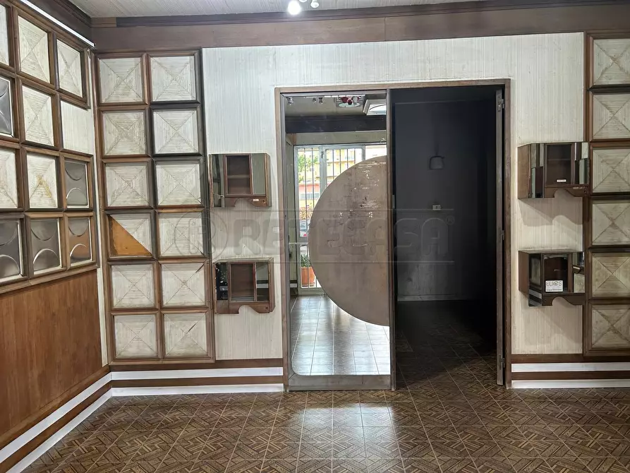 Immagine 12 di Pentalocale in vendita  in Via Malta 73 a Caltanissetta