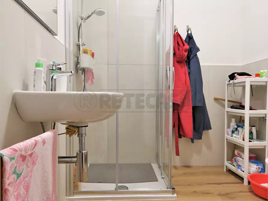 Immagine 14 di Stanza singola in affitto  a Vicenza