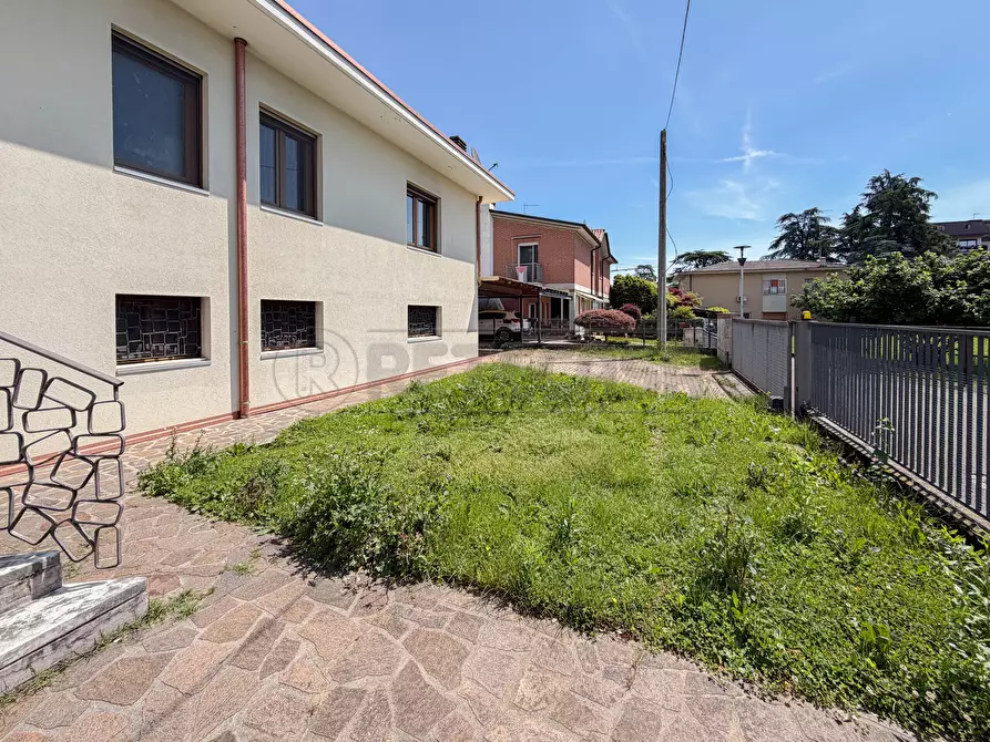 Immagine 2 di Villetta a schiera in vendita  in Via Carducci a Monticello Conte Otto