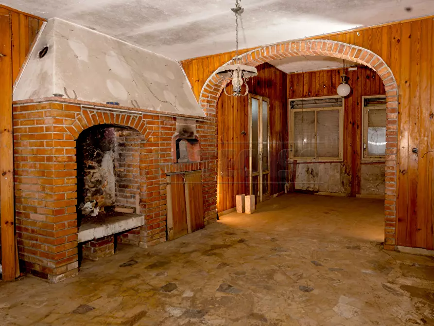 Immagine 1 di Porzione di casa in vendita  in Viale Riviera Berica 110 a Longare