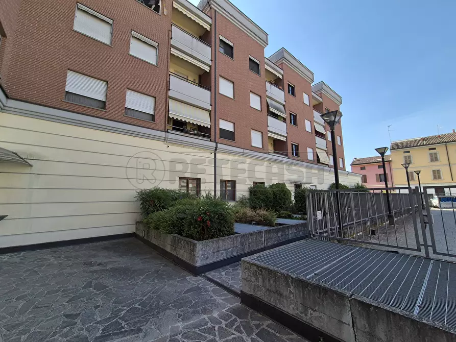 Immagine 17 di Quadrilocale in vendita  in Via degli Opifici a Cremona