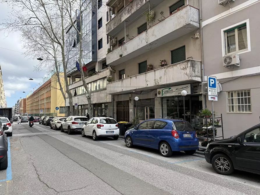 Immagine 3 di Locale commerciale in affitto  in Via Ugo Bassi 107 a Messina