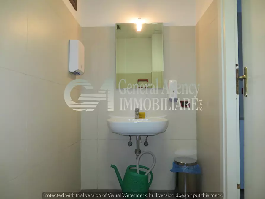 Immagine 24 di Ufficio in affitto  in VIALE DEL POGGIO FIORITO a Roma