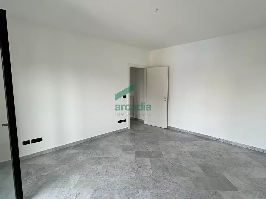 Immagine 4 di Ufficio in affitto  in Viale San Josemaría Escrivá 28 a Bari