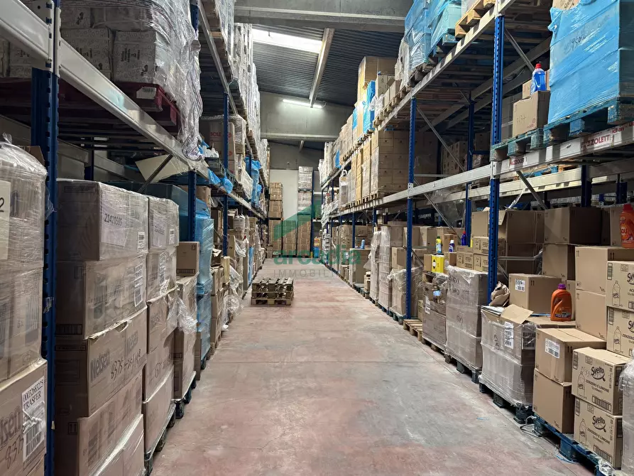 Immagine 10 di Capannone industriale in vendita  in S.P. 231 km 80,660 a Modugno